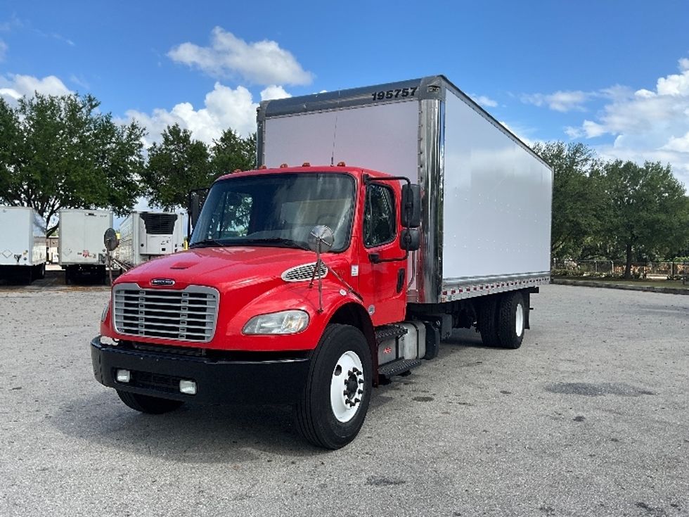 Medium Duty Box Truck-Light and Medium Duty Trucks-Freightliner-2018-M2-Tampa-FL-260,199\n\t\tmiles-$ 35,500 - Image 3