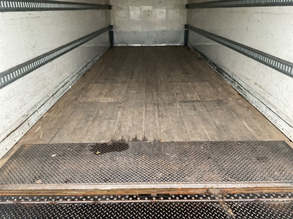 Medium Duty Box Truck-Light and Medium Duty Trucks-Freightliner-2018-M2-Tampa-FL-270,474\n\t\tmiles-$ 38,000 - Image 10