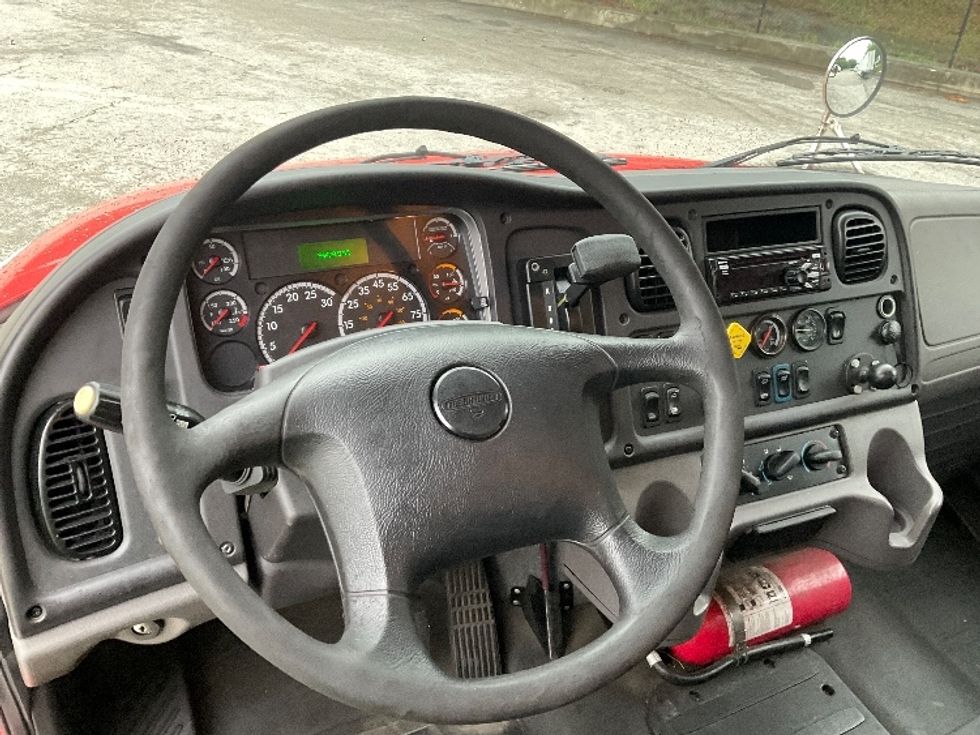Medium Duty Box Truck-Light and Medium Duty Trucks-Freightliner-2018-M2-Tampa-FL-270,474\n\t\tmiles-$ 38,000 - Image 18