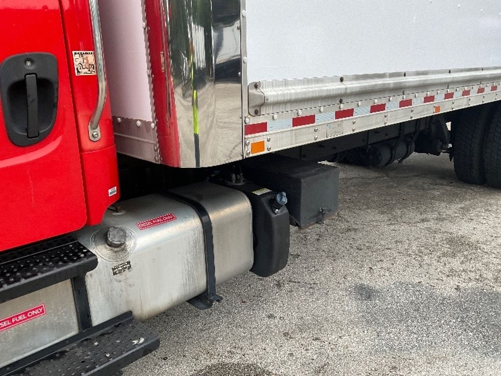 Medium Duty Box Truck-Light and Medium Duty Trucks-Freightliner-2018-M2-Tampa-FL-270,474\n\t\tmiles-$ 38,000 - Image 25