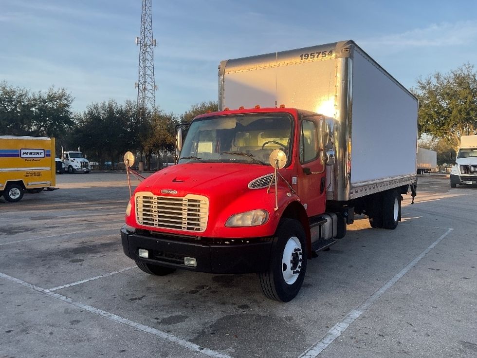 Medium Duty Box Truck-Light and Medium Duty Trucks-Freightliner-2018-M2-Tampa-FL-295,970\n\t\tmiles-$ 34,250 - Image 3