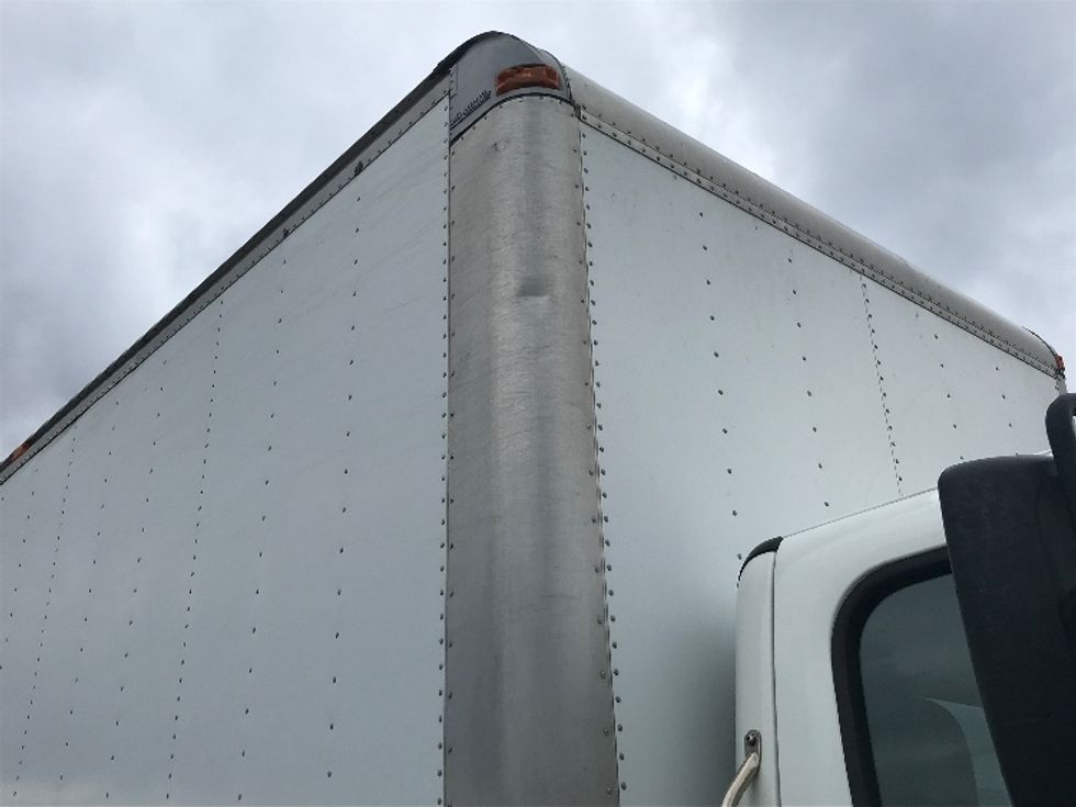 Medium Duty Box Truck-Light and Medium Duty Trucks-Freightliner-2018-M2-Toronto-ON-485,675\n\t\tkm-$ 32,500 - Image 25