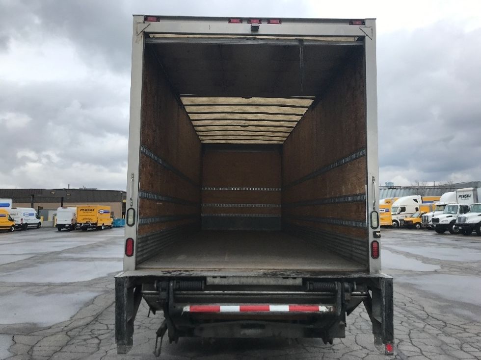 Medium Duty Box Truck-Light and Medium Duty Trucks-Freightliner-2018-M2-Toronto-ON-485,675\n\t\tkm-$ 32,500 - Image 8