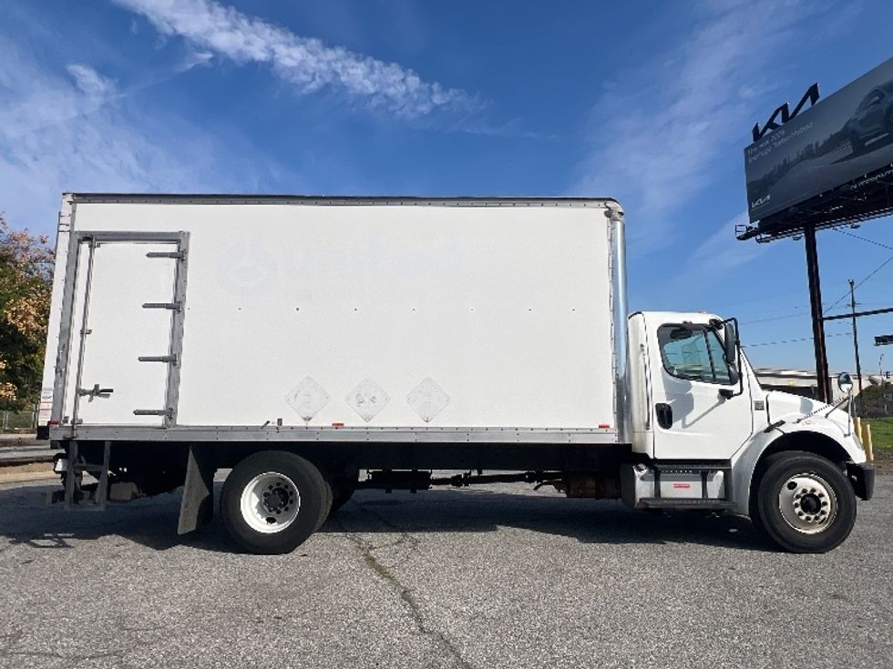 Medium Duty Box Truck-Light and Medium Duty Trucks-Freightliner-2018-M2-Torrance-CA-138,529\n\t\tmiles-$ 35,250 - Image 15