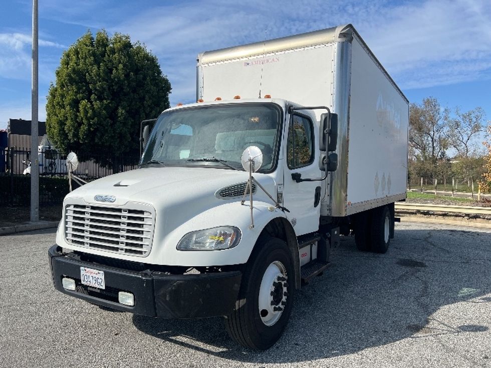 Medium Duty Box Truck-Light and Medium Duty Trucks-Freightliner-2018-M2-Torrance-CA-138,529\n\t\tmiles-$ 35,250 - Image 3