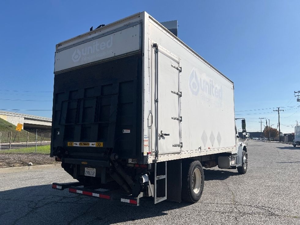 Medium Duty Box Truck-Light and Medium Duty Trucks-Freightliner-2018-M2-Torrance-CA-147,097\n\t\tmiles-$ 33,750 - Image 13