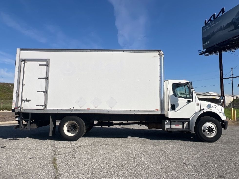 Medium Duty Box Truck-Light and Medium Duty Trucks-Freightliner-2018-M2-Torrance-CA-147,097\n\t\tmiles-$ 33,750 - Image 15