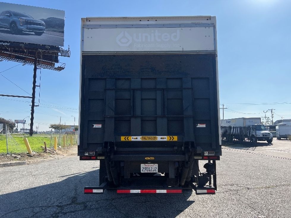 Medium Duty Box Truck-Light and Medium Duty Trucks-Freightliner-2018-M2-Torrance-CA-147,097\n\t\tmiles-$ 33,750 - Image 7
