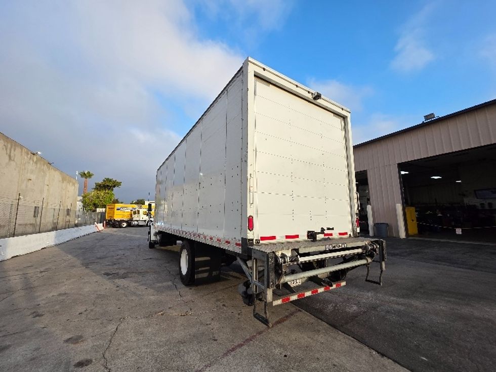 Medium Duty Box Truck-Light and Medium Duty Trucks-Freightliner-2018-M2-Torrance-CA-149,418\n\t\tmiles-$ 52,000 - Image 6