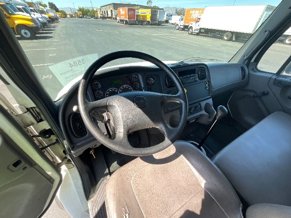 Medium Duty Box Truck-Light and Medium Duty Trucks-Freightliner-2018-M2-Torrance-CA-150,715\n\t\tmiles-$ 40,750 - Image 18