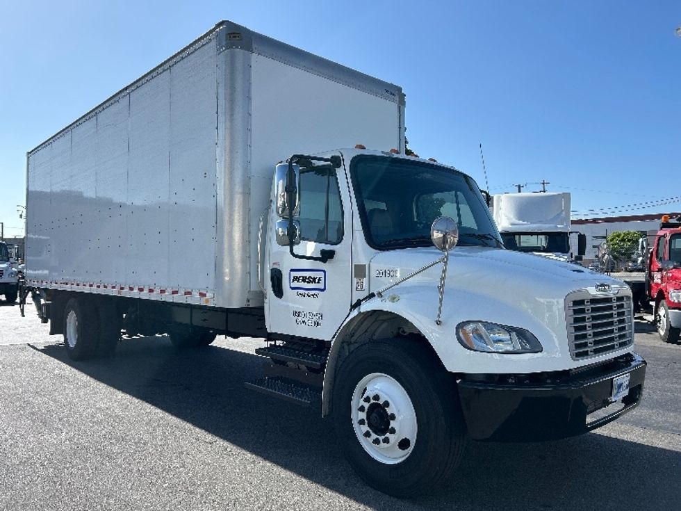 Medium Duty Box Truck-Light and Medium Duty Trucks-Freightliner-2018-M2-Torrance-CA-155,858\n\t\tmiles-$ 52,500 - Image 1