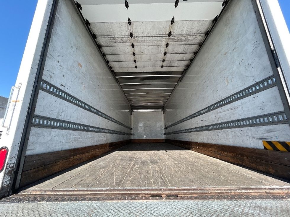 Medium Duty Box Truck-Light and Medium Duty Trucks-Freightliner-2018-M2-Torrance-CA-155,858\n\t\tmiles-$ 52,500 - Image 10