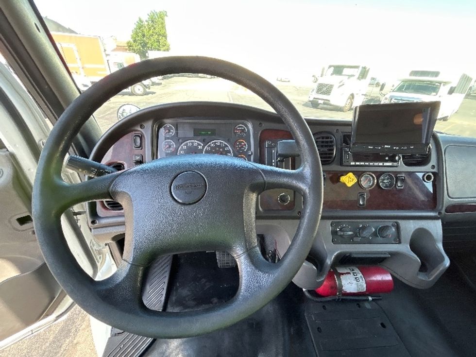 Medium Duty Box Truck-Light and Medium Duty Trucks-Freightliner-2018-M2-Torrance-CA-155,858\n\t\tmiles-$ 52,500 - Image 18