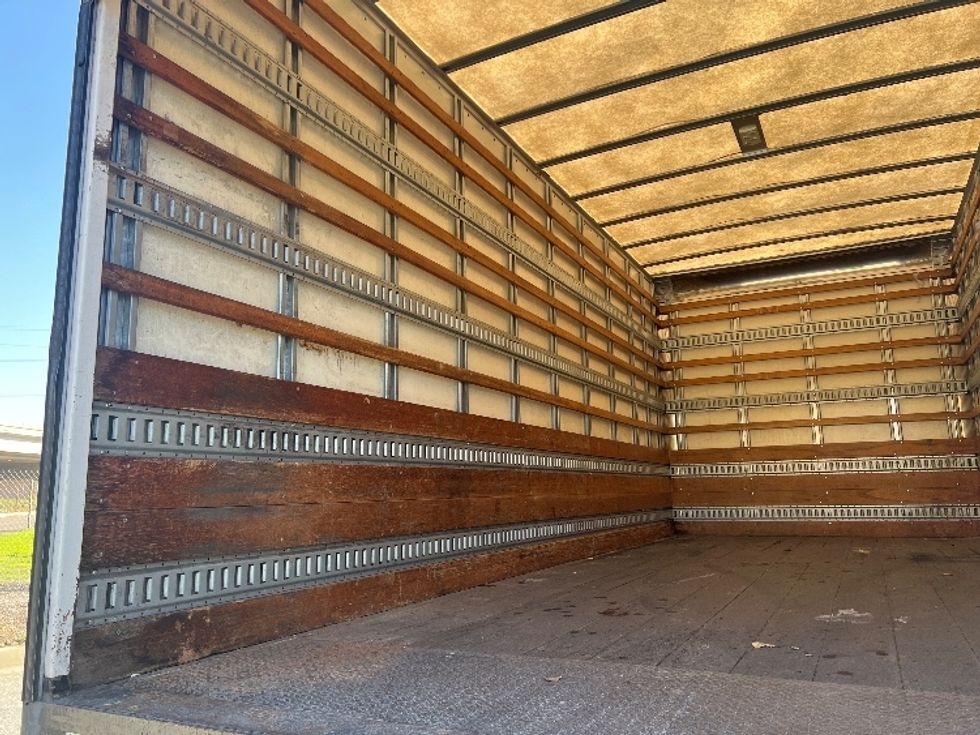 Medium Duty Box Truck-Light and Medium Duty Trucks-Freightliner-2018-M2-Torrance-CA-177,661\n\t\tmiles-$ 30,500 - Image 11