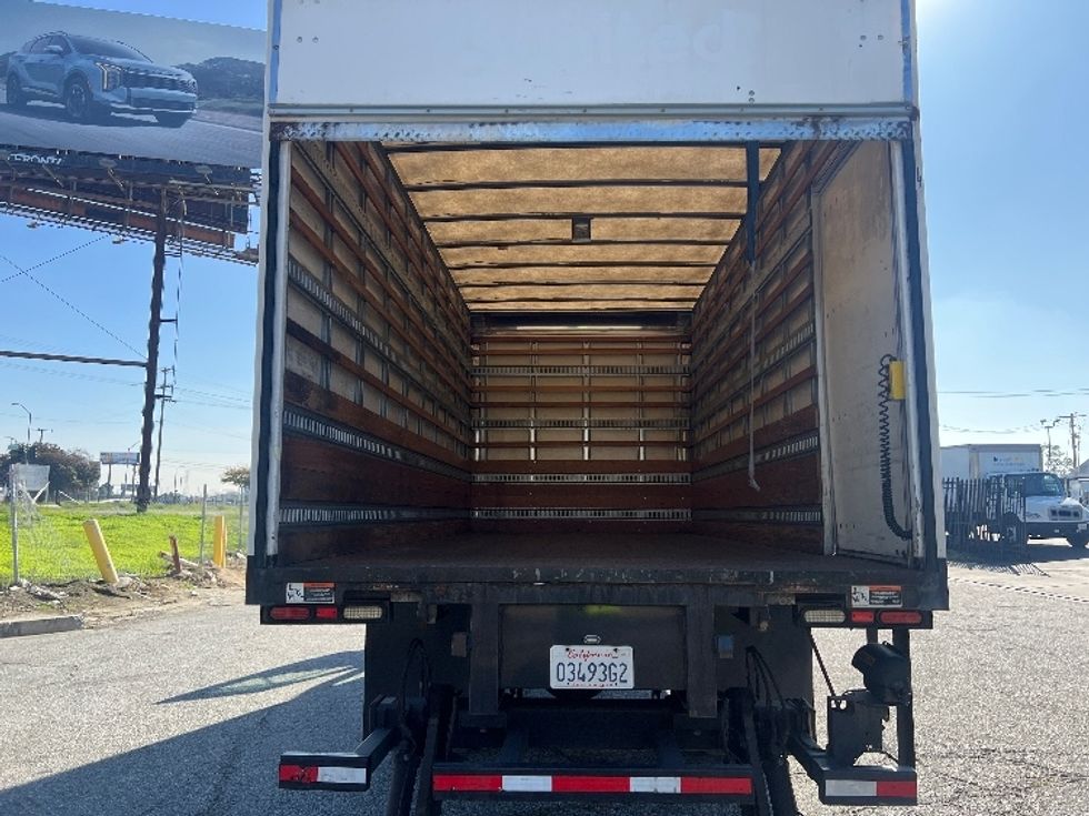 Medium Duty Box Truck-Light and Medium Duty Trucks-Freightliner-2018-M2-Torrance-CA-179,626\n\t\tmiles-$ 30,250 - Image 8