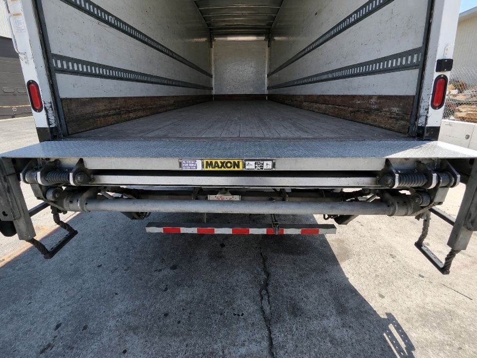 Medium Duty Box Truck-Light and Medium Duty Trucks-Freightliner-2018-M2-Torrance-CA-201,996\n\t\tmiles-$ 44,000 - Image 10