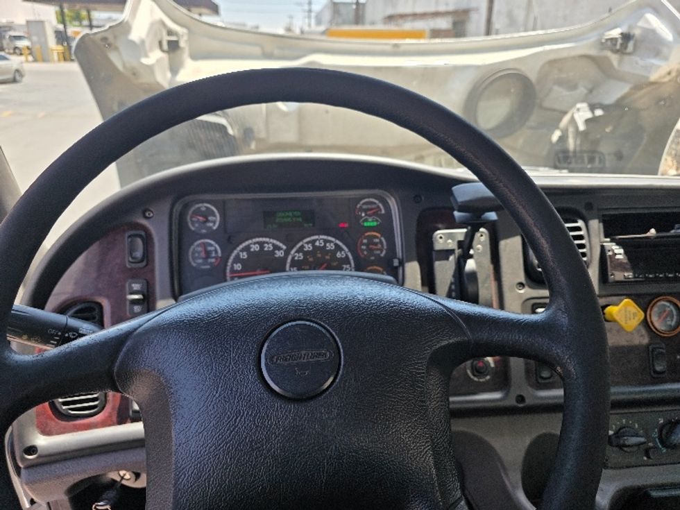 Medium Duty Box Truck-Light and Medium Duty Trucks-Freightliner-2018-M2-Torrance-CA-201,996\n\t\tmiles-$ 44,000 - Image 19