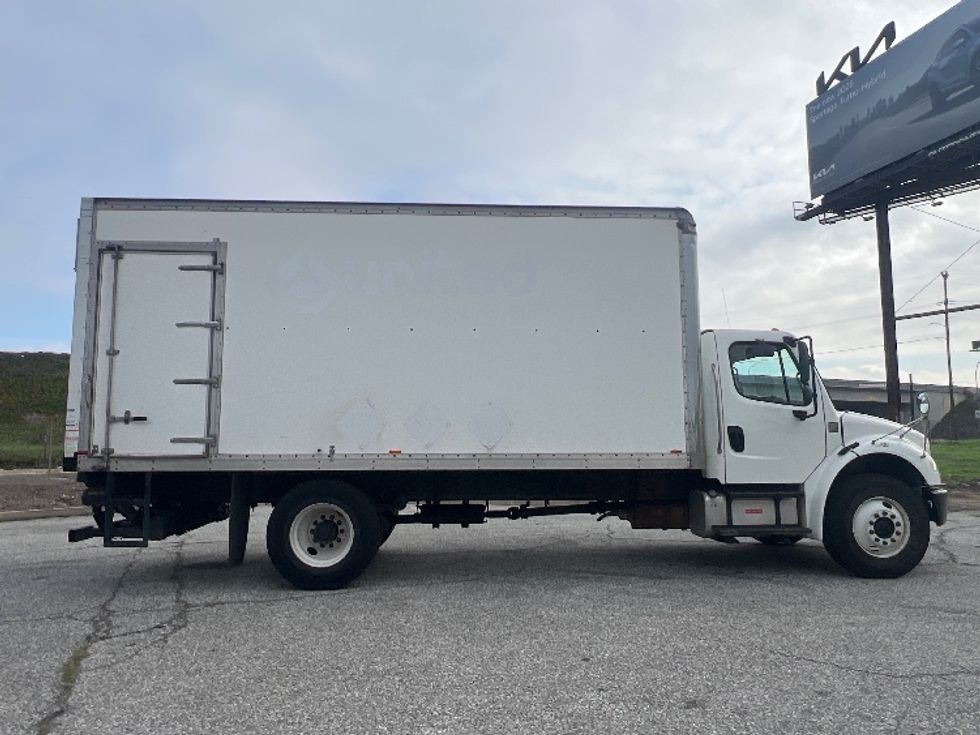 Medium Duty Box Truck-Light and Medium Duty Trucks-Freightliner-2018-M2-Torrance-CA-203,915\n\t\tmiles-$ 27,250 - Image 15