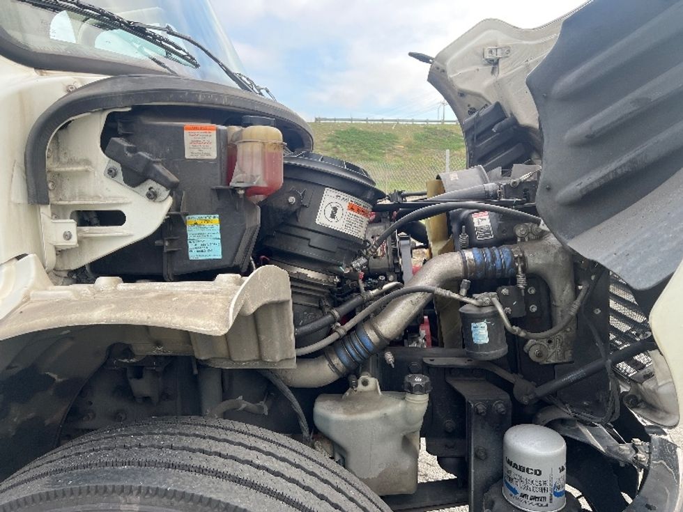 Medium Duty Box Truck-Light and Medium Duty Trucks-Freightliner-2018-M2-Torrance-CA-203,915\n\t\tmiles-$ 27,250 - Image 23