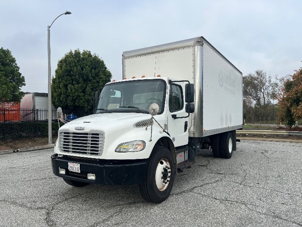 Medium Duty Box Truck-Light and Medium Duty Trucks-Freightliner-2018-M2-Torrance-CA-203,915\n\t\tmiles-$ 27,250 - Image 3