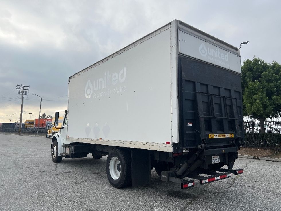 Medium Duty Box Truck-Light and Medium Duty Trucks-Freightliner-2018-M2-Torrance-CA-203,915\n\t\tmiles-$ 27,250 - Image 6