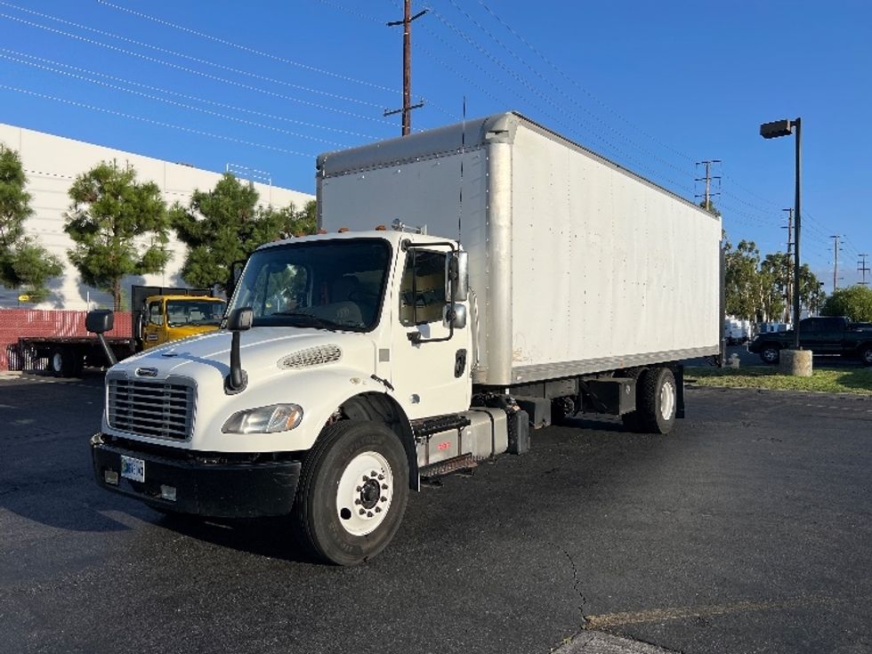 Medium Duty Box Truck-Light and Medium Duty Trucks-Freightliner-2018-M2-Torrance-CA-270,934\n\t\tmiles-$ 27,250 - Image 3