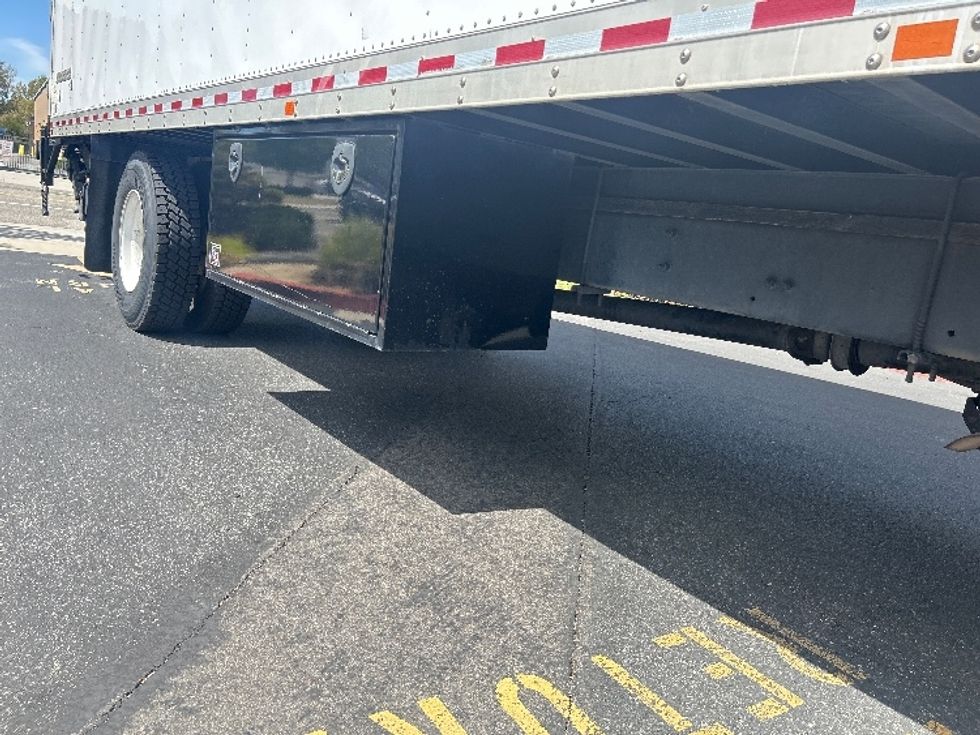 Medium Duty Box Truck-Light and Medium Duty Trucks-Freightliner-2018-M2-Torrance-CA-284,696\n\t\tmiles-$ 38,750 - Image 14