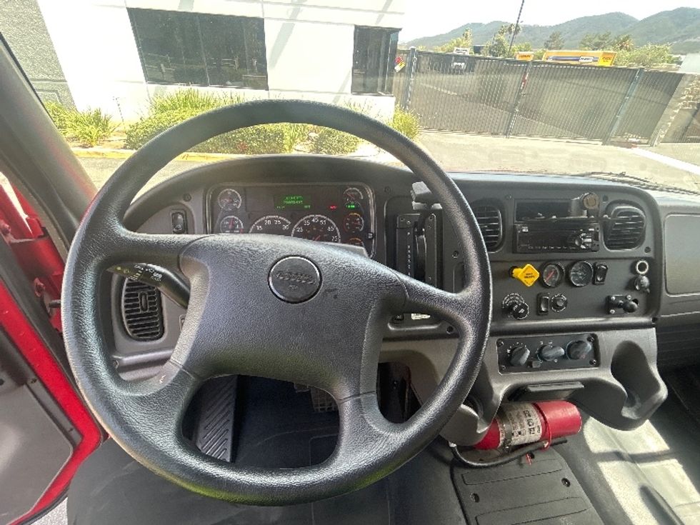 Medium Duty Box Truck-Light and Medium Duty Trucks-Freightliner-2018-M2-Torrance-CA-284,696\n\t\tmiles-$ 38,750 - Image 18