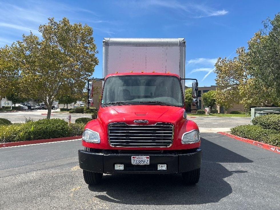 Medium Duty Box Truck-Light and Medium Duty Trucks-Freightliner-2018-M2-Torrance-CA-284,696\n\t\tmiles-$ 38,750 - Image 2