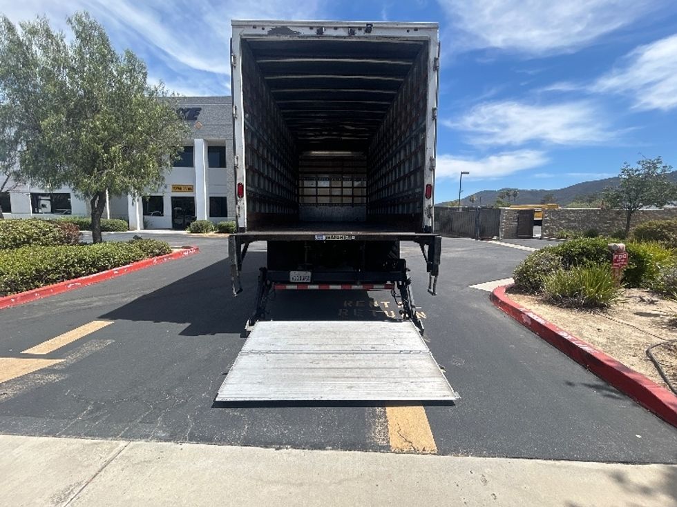 Medium Duty Box Truck-Light and Medium Duty Trucks-Freightliner-2018-M2-Torrance-CA-284,696\n\t\tmiles-$ 38,750 - Image 9