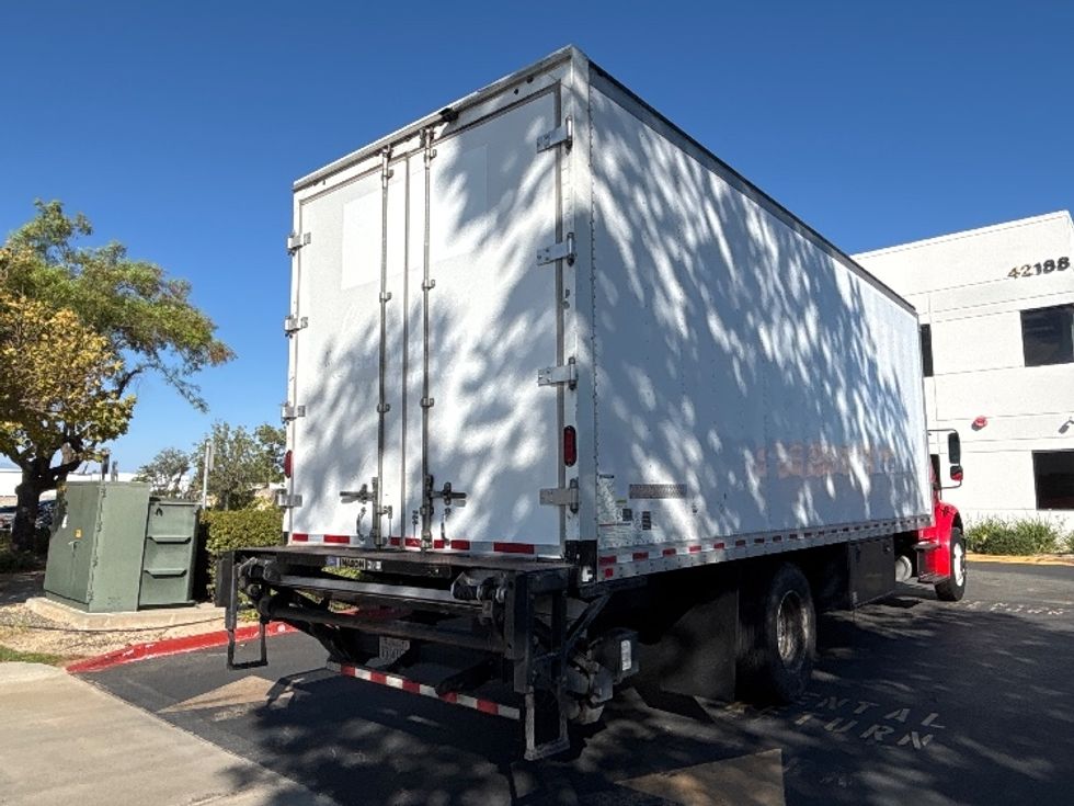 Medium Duty Box Truck-Light and Medium Duty Trucks-Freightliner-2018-M2-Torrance-CA-318,890\n\t\tmiles-$ 33,750 - Image 13