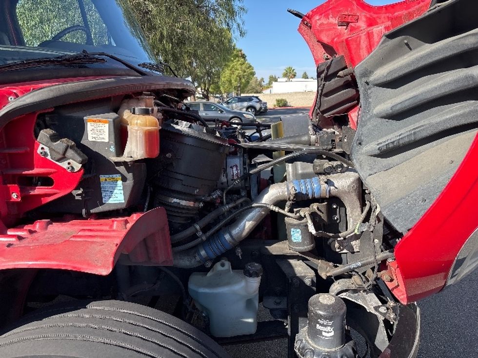 Medium Duty Box Truck-Light and Medium Duty Trucks-Freightliner-2018-M2-Torrance-CA-318,890\n\t\tmiles-$ 33,750 - Image 23