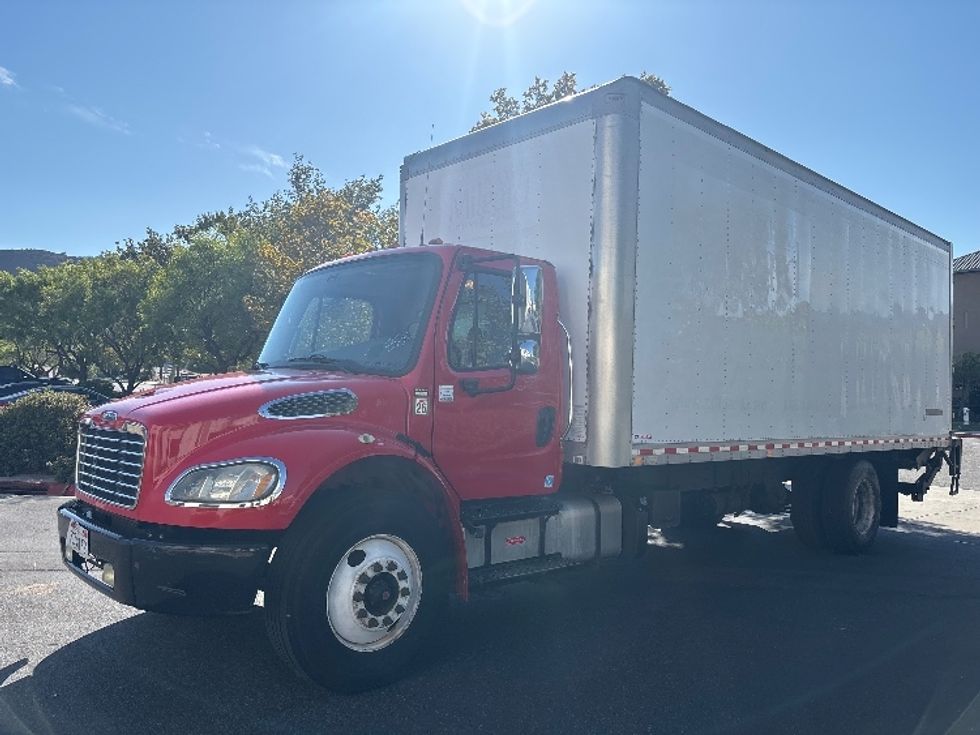 Medium Duty Box Truck-Light and Medium Duty Trucks-Freightliner-2018-M2-Torrance-CA-318,890\n\t\tmiles-$ 33,750 - Image 3