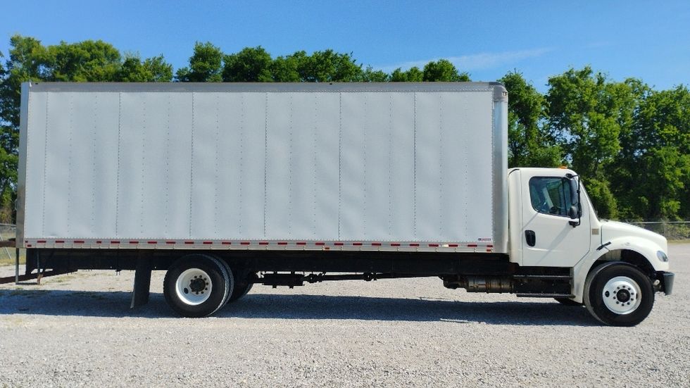 Medium Duty Box Truck-Light and Medium Duty Trucks-Freightliner-2018-M2-Tuscumbia-AL-147,991\n\t\tmiles-$ 46,500 - Image 13