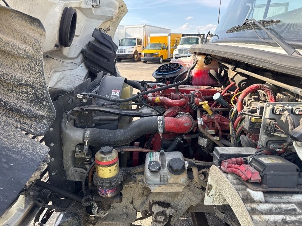 Medium Duty Box Truck-Light and Medium Duty Trucks-Freightliner-2018-M2-Warren-MI-145,262\n\t\tmiles-$ 52,000 - Image 23