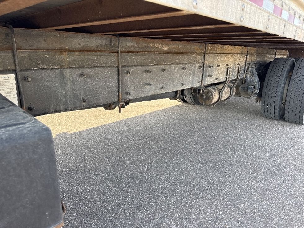 Medium Duty Box Truck-Light and Medium Duty Trucks-Freightliner-2018-M2-Warren-MI-145,262\n\t\tmiles-$ 52,000 - Image 4