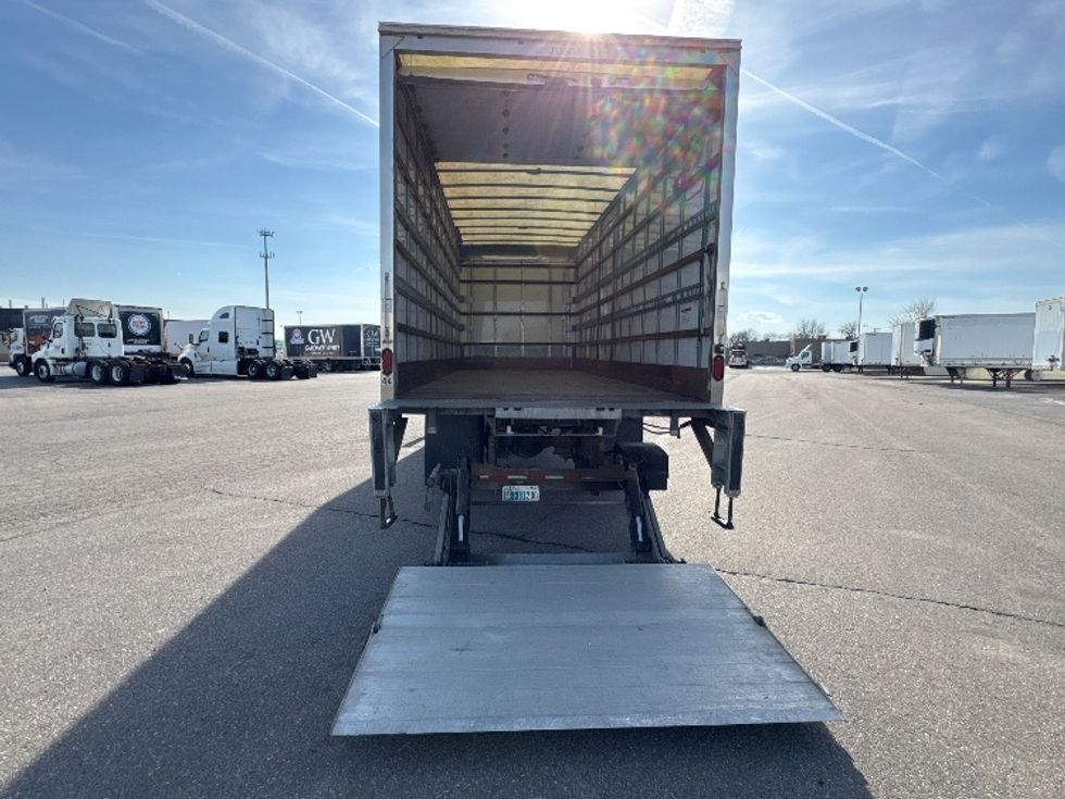 Medium Duty Box Truck-Light and Medium Duty Trucks-Freightliner-2018-M2-Warren-MI-145,262\n\t\tmiles-$ 52,000 - Image 8