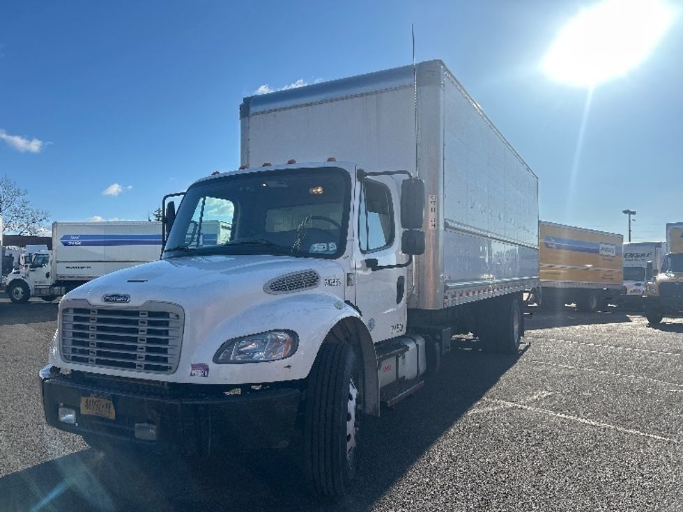 Medium Duty Box Truck-Light and Medium Duty Trucks-Freightliner-2018-M2-West Babylon-NY-174,061\n\t\tmiles-$ 43,750 - Image 3