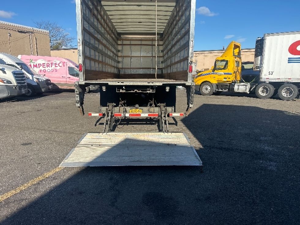 Medium Duty Box Truck-Light and Medium Duty Trucks-Freightliner-2018-M2-West Babylon-NY-174,061\n\t\tmiles-$ 43,750 - Image 9