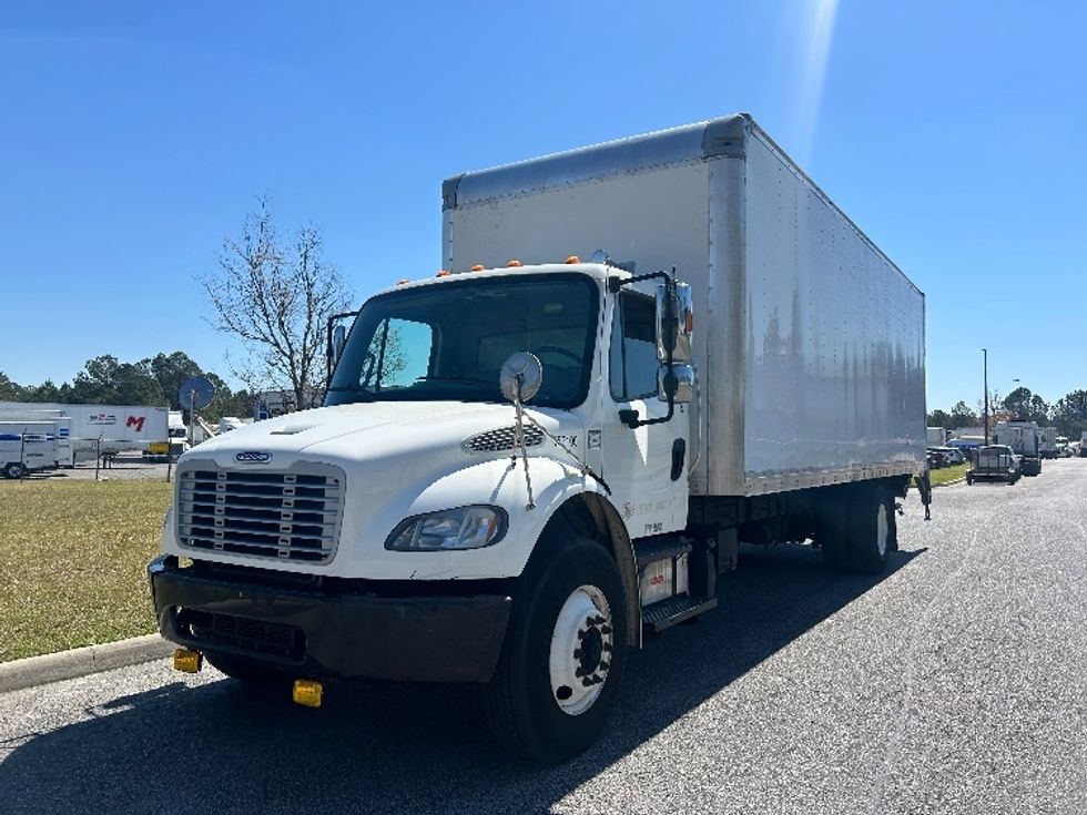 Medium Duty Box Truck-Light and Medium Duty Trucks-Freightliner-2018-M2-West Columbia-SC-315,667\n\t\tmiles-$ 31,000 - Image 3