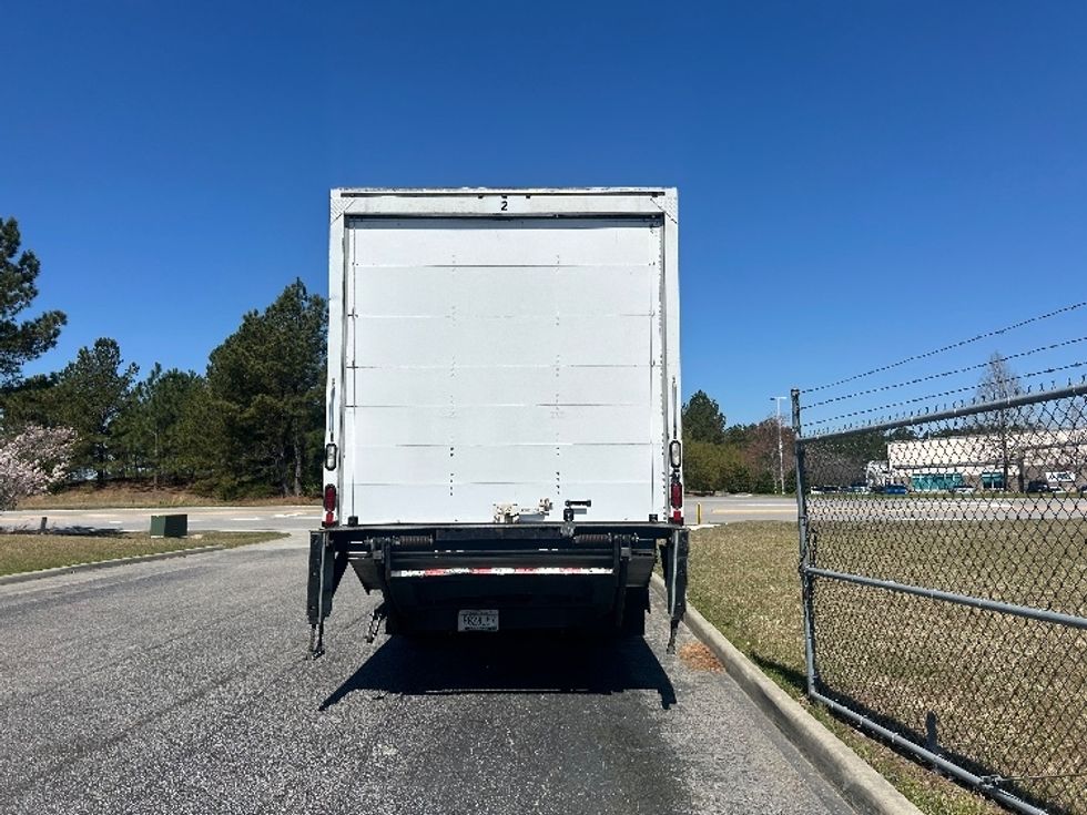 Medium Duty Box Truck-Light and Medium Duty Trucks-Freightliner-2018-M2-West Columbia-SC-315,667\n\t\tmiles-$ 31,000 - Image 7