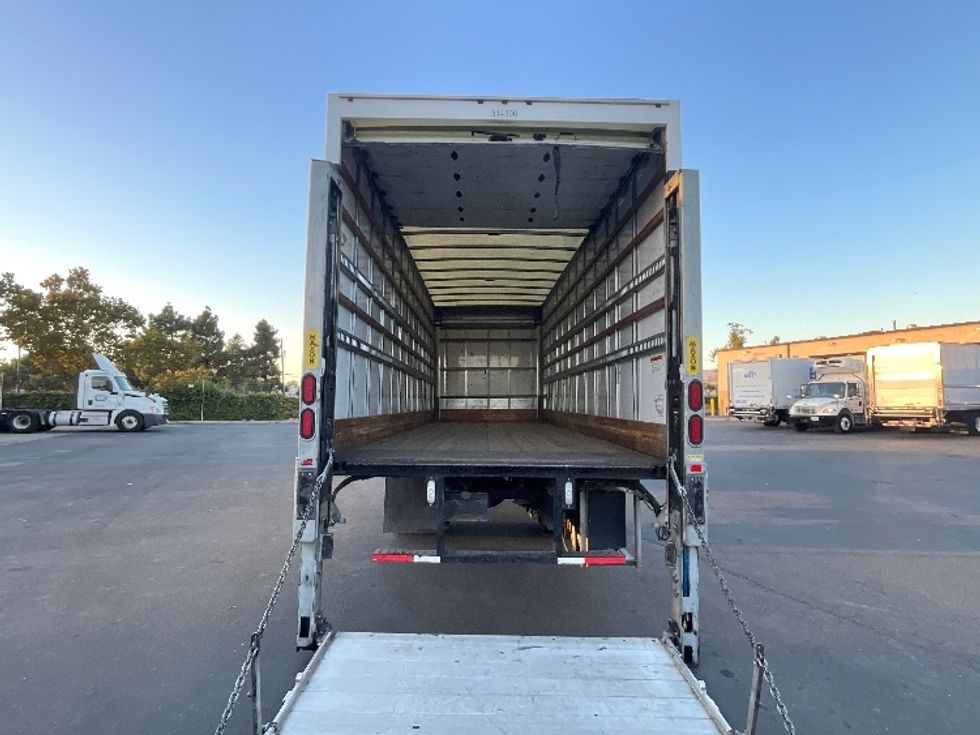 Medium Duty Box Truck-Light and Medium Duty Trucks-Freightliner-2018-M2-West Sacramento-CA-152,758\n\t\tmiles-$ 49,500 - Image 8