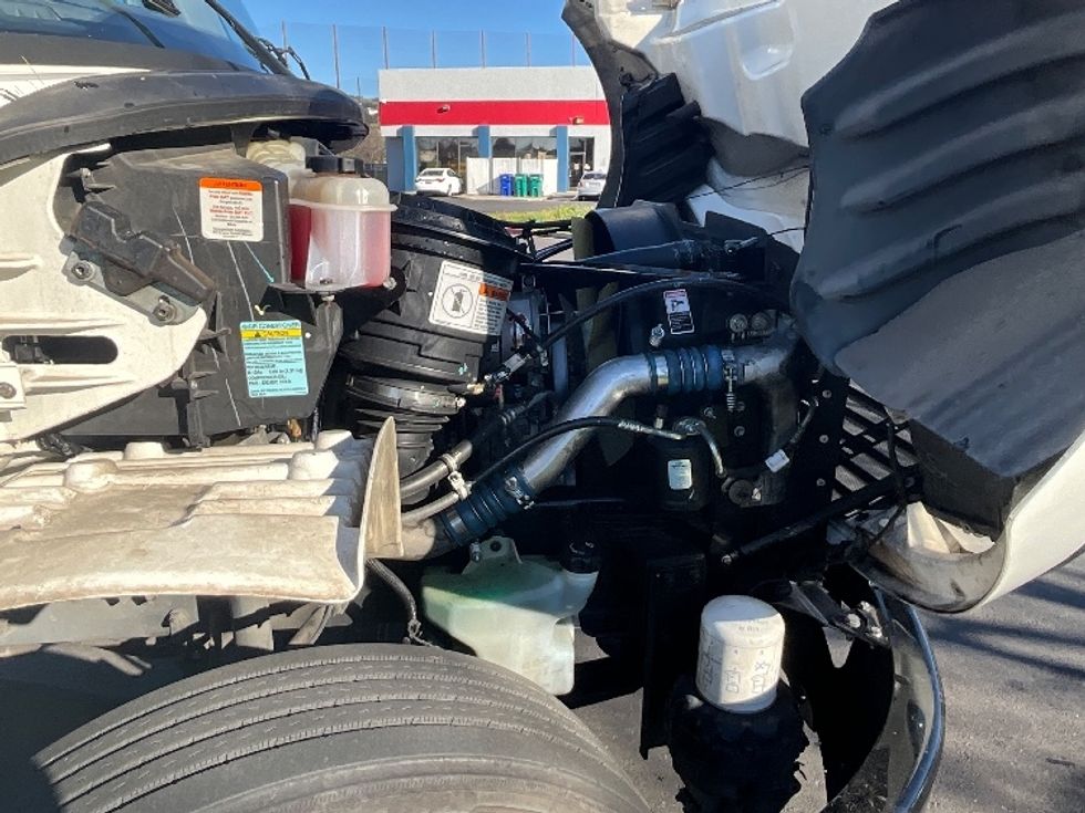 Medium Duty Box Truck-Light and Medium Duty Trucks-Freightliner-2018-M2-West Sacramento-CA-225,430\n\t\tmiles-$ 44,000 - Image 23