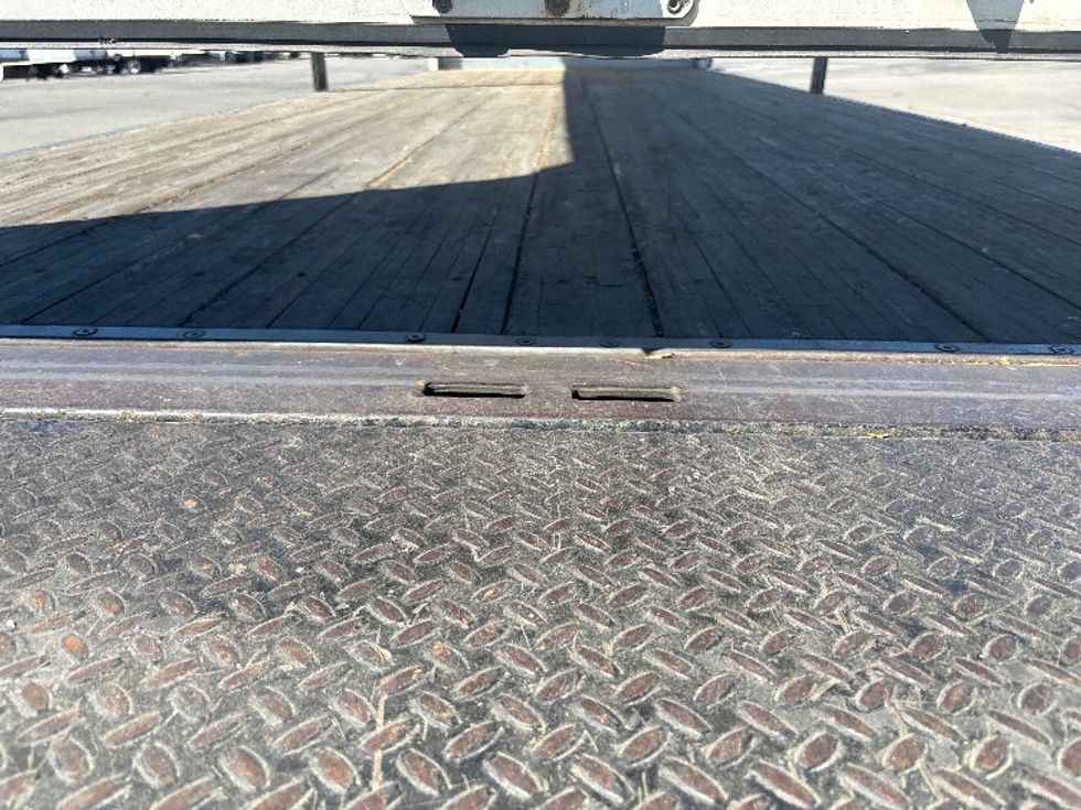 Medium Duty Box Truck-Light and Medium Duty Trucks-Freightliner-2018-M2-West Sacramento-CA-261,278\n\t\tmiles-$ 28,500 - Image 10