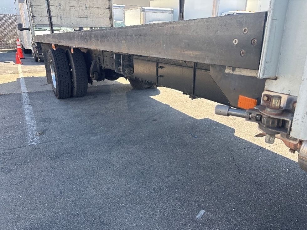 Medium Duty Box Truck-Light and Medium Duty Trucks-Freightliner-2018-M2-West Sacramento-CA-261,278\n\t\tmiles-$ 28,500 - Image 14