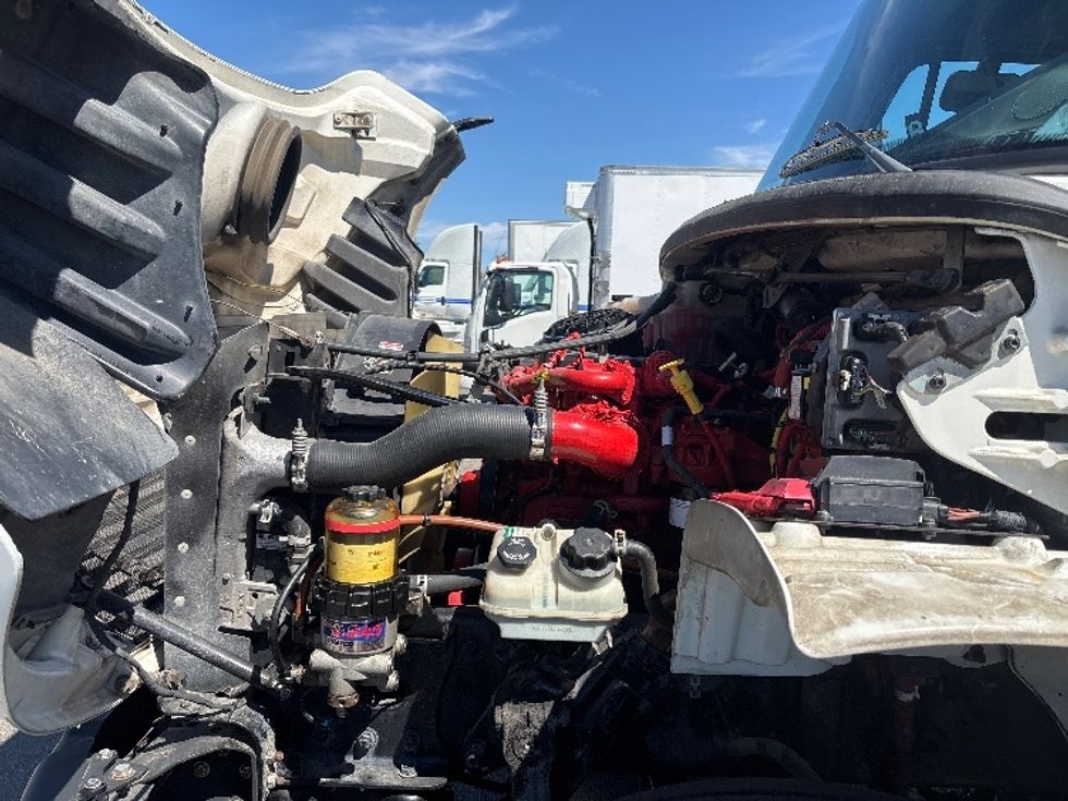 Medium Duty Box Truck-Light and Medium Duty Trucks-Freightliner-2018-M2-West Sacramento-CA-261,278\n\t\tmiles-$ 28,500 - Image 24