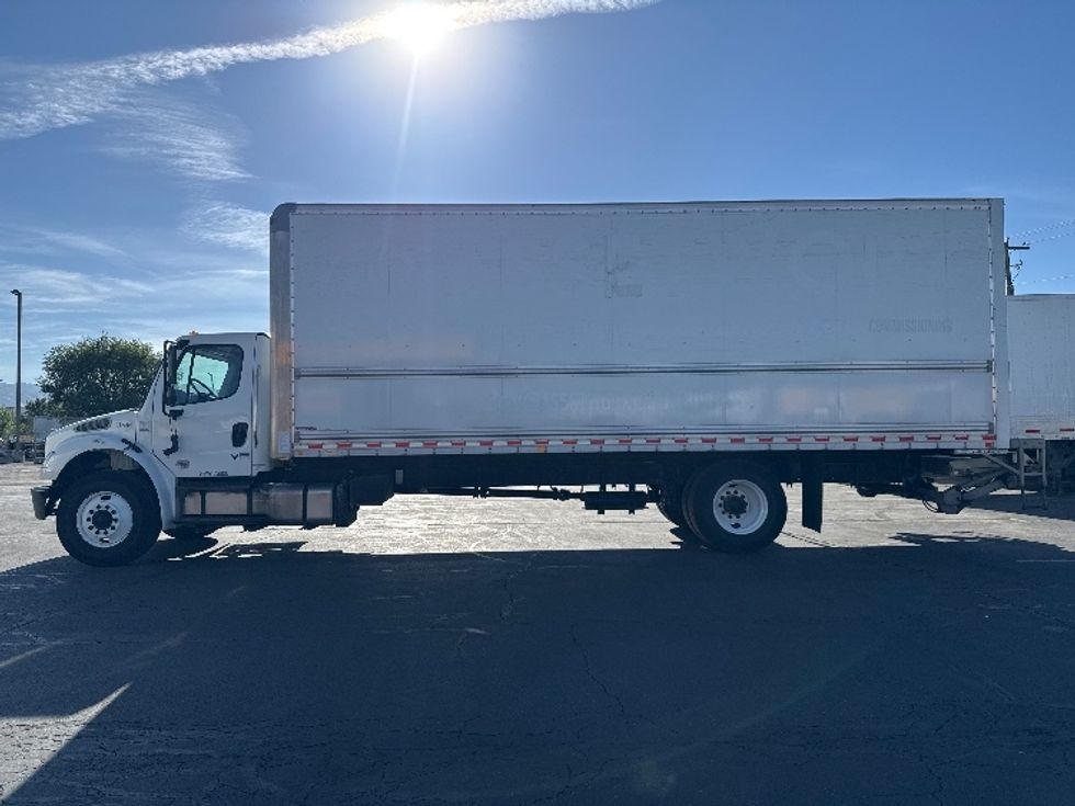 Medium Duty Box Truck-Light and Medium Duty Trucks-Freightliner-2018-M2-West Valley City-UT-184,083\n\t\tmiles-$ 49,000 - Image 4