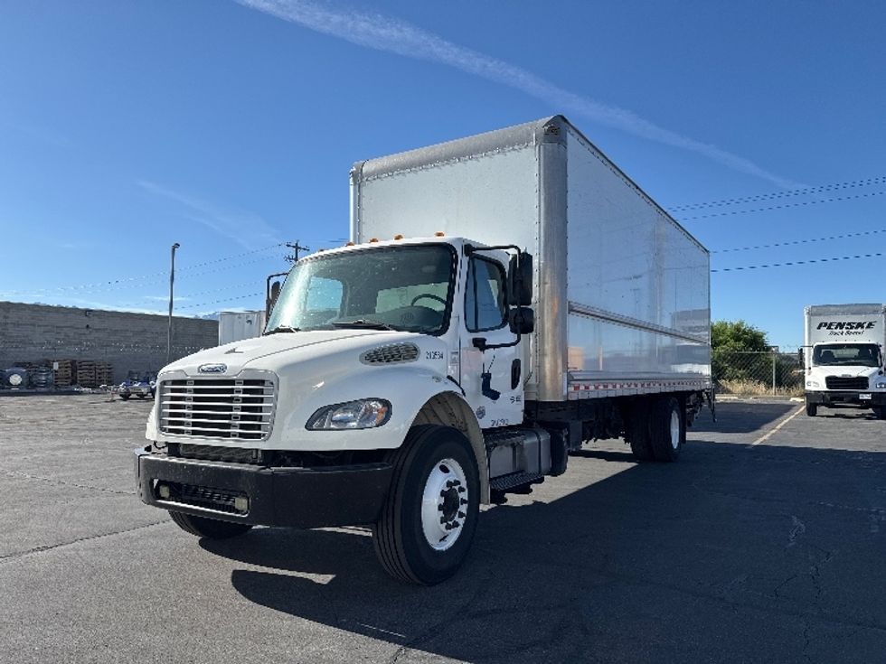 Medium Duty Box Truck-Light and Medium Duty Trucks-Freightliner-2018-M2-West Valley City-UT-184,083\n\t\tmiles-$ 49,000 - Image 3