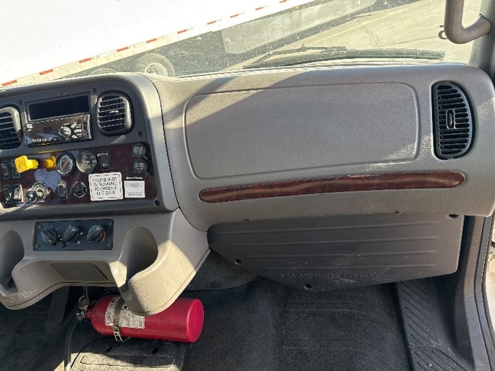 Medium Duty Box Truck-Light and Medium Duty Trucks-Freightliner-2018-M2-West Valley City-UT-184,083\n\t\tmiles-$ 49,000 - Image 21