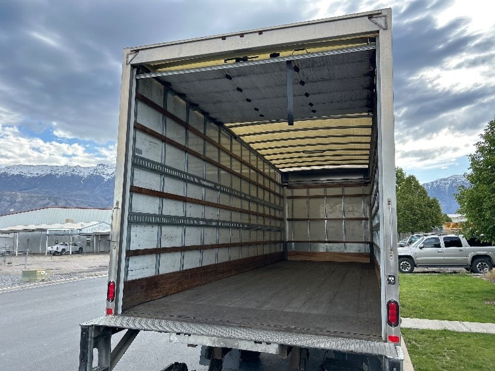 Medium Duty Box Truck-Light and Medium Duty Trucks-Freightliner-2018-M2-West Valley City-UT-243,829\n\t\tmiles-$ 40,000 - Image 11
